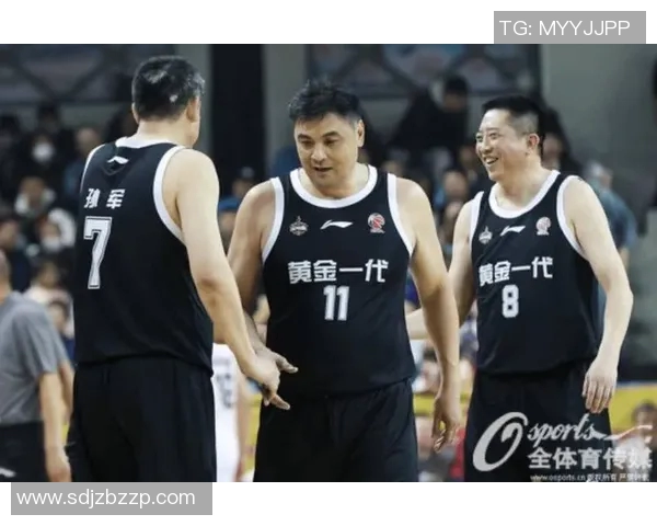 全明星球员加盟福建篮球队引发热议球迷期待新赛季精彩表现